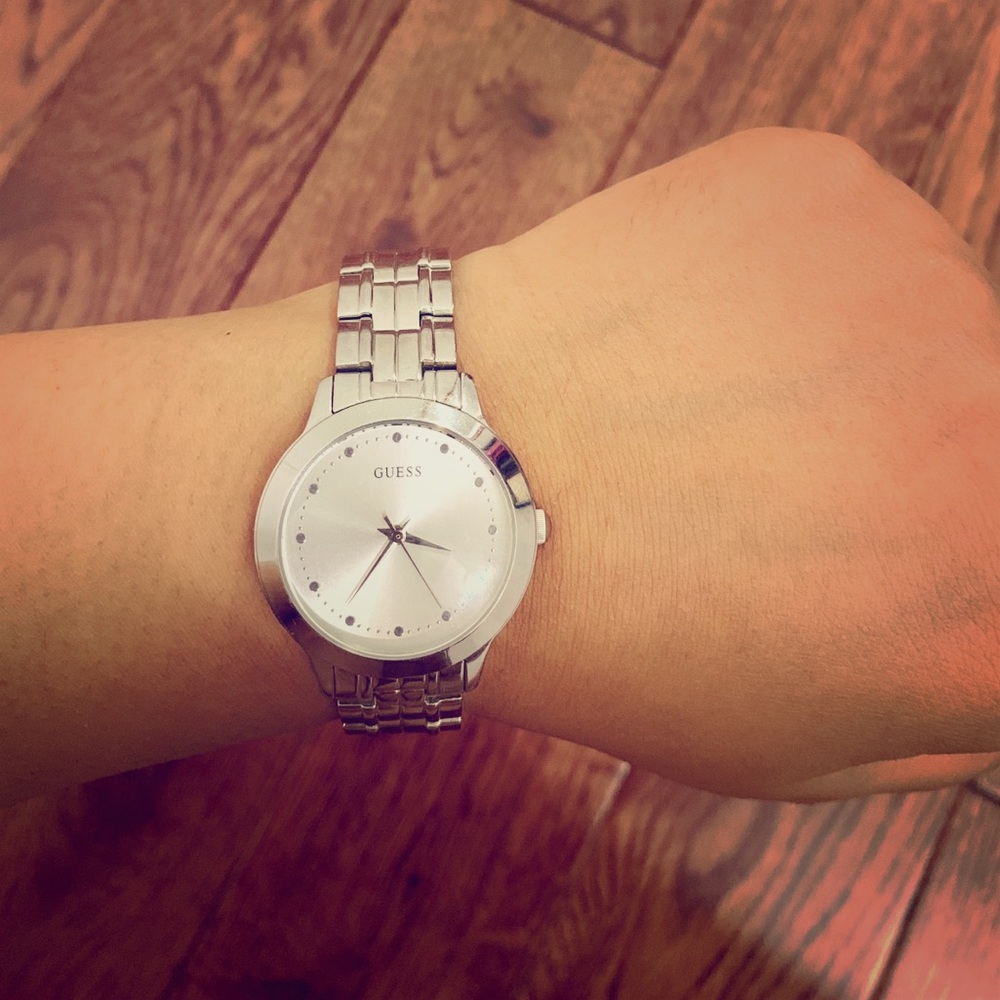Watch - Picture 2 of 3